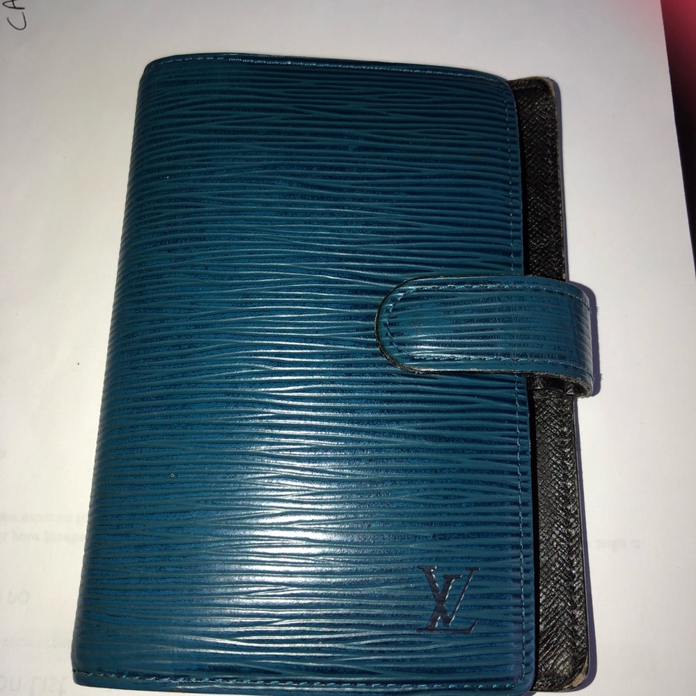 Louis Vuitton epi leather agenda pm